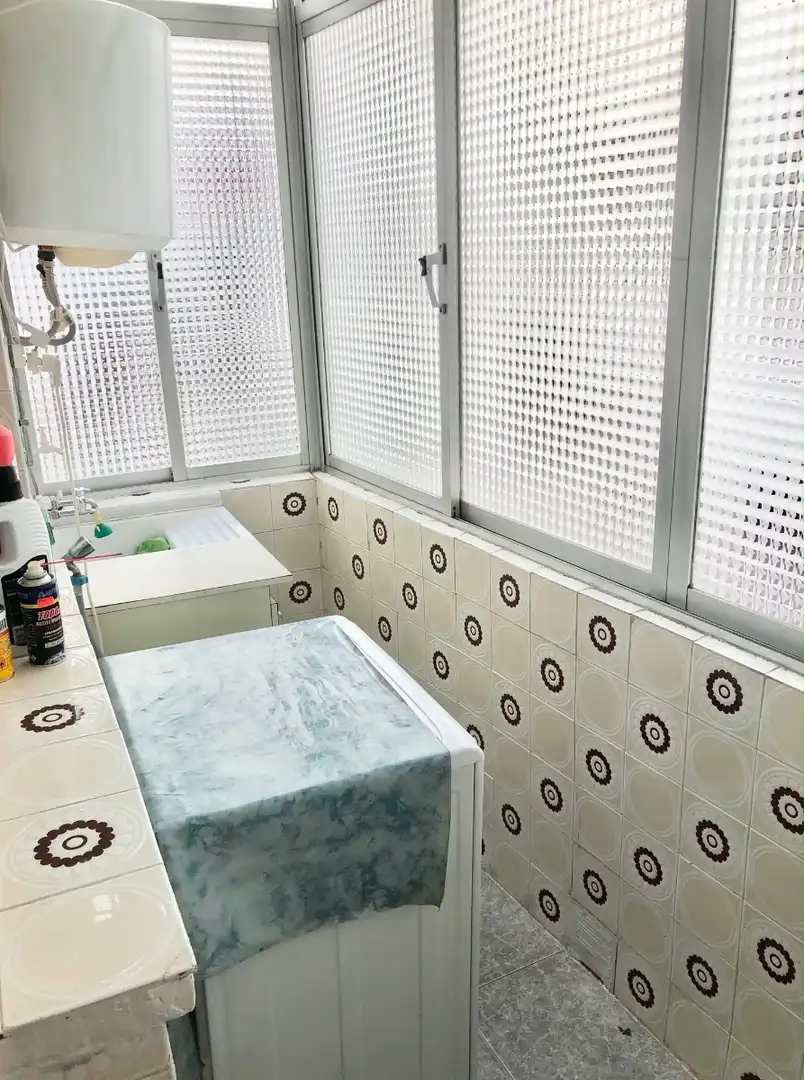 Bany de Apartament de lloguer en Cartagena amb Aire condicionat, Moblat i Rentadora