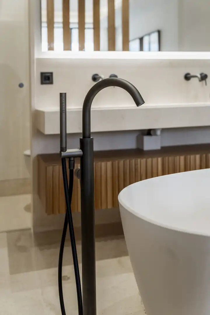 Baño de Planta baja en venta en Marbella con Aire acondicionado, Jardín privado y Terraza