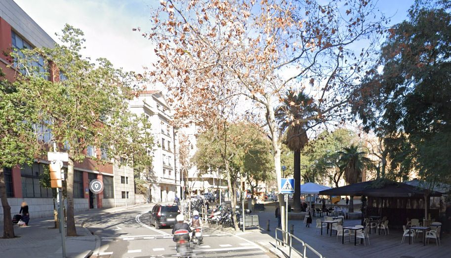 Vista exterior de Pis en venda en  Barcelona Capital amb Calefacció i Terrassa