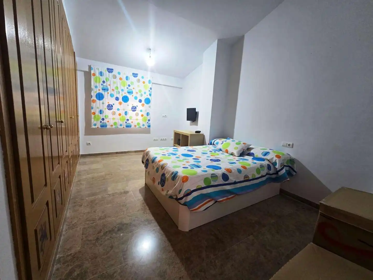 Dormitori de Casa adosada en venda en Bormujos amb Aire condicionat, Terrassa i Piscina comunitària