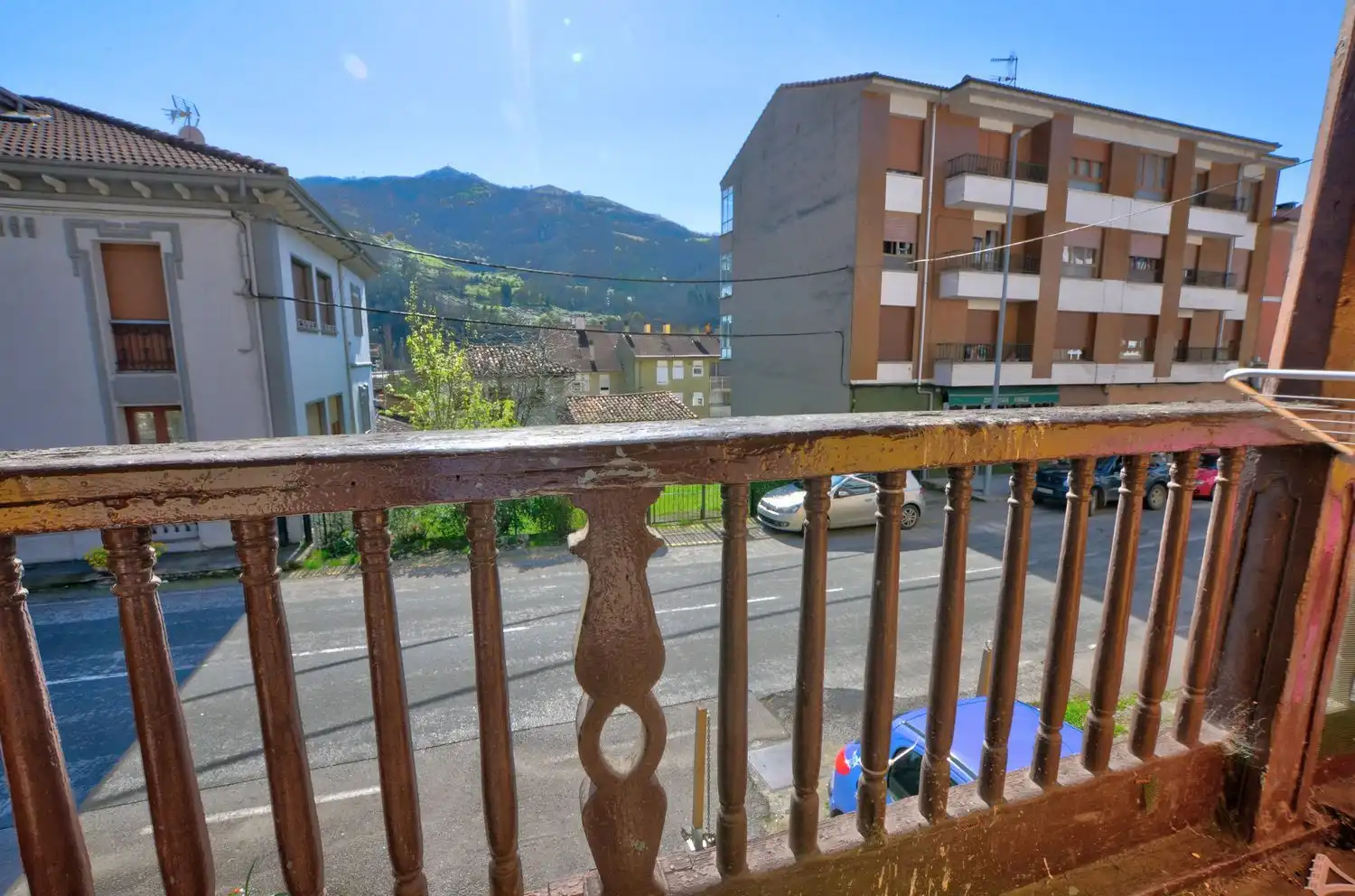 Terrassa de Casa o xalet en venda en Lena amb Calefacció, Terrassa i Traster