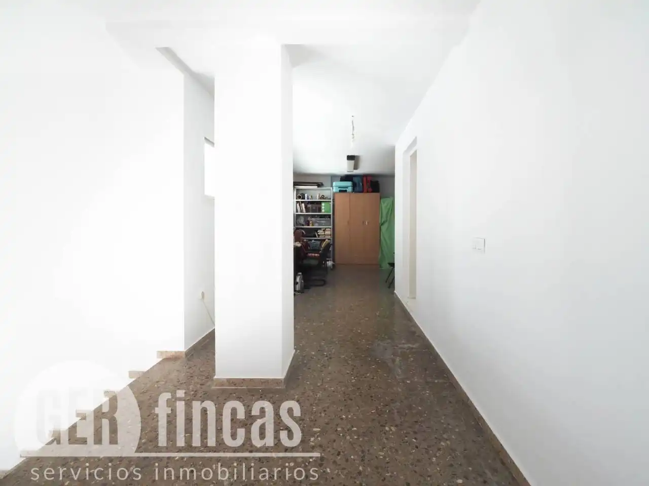 Business premises for sale in Calle Violinista Vellsolà, imagen 10