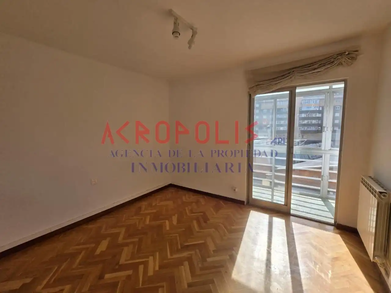 Piso con ascensor en venta en San Claudio - La Chantría, imagen 3