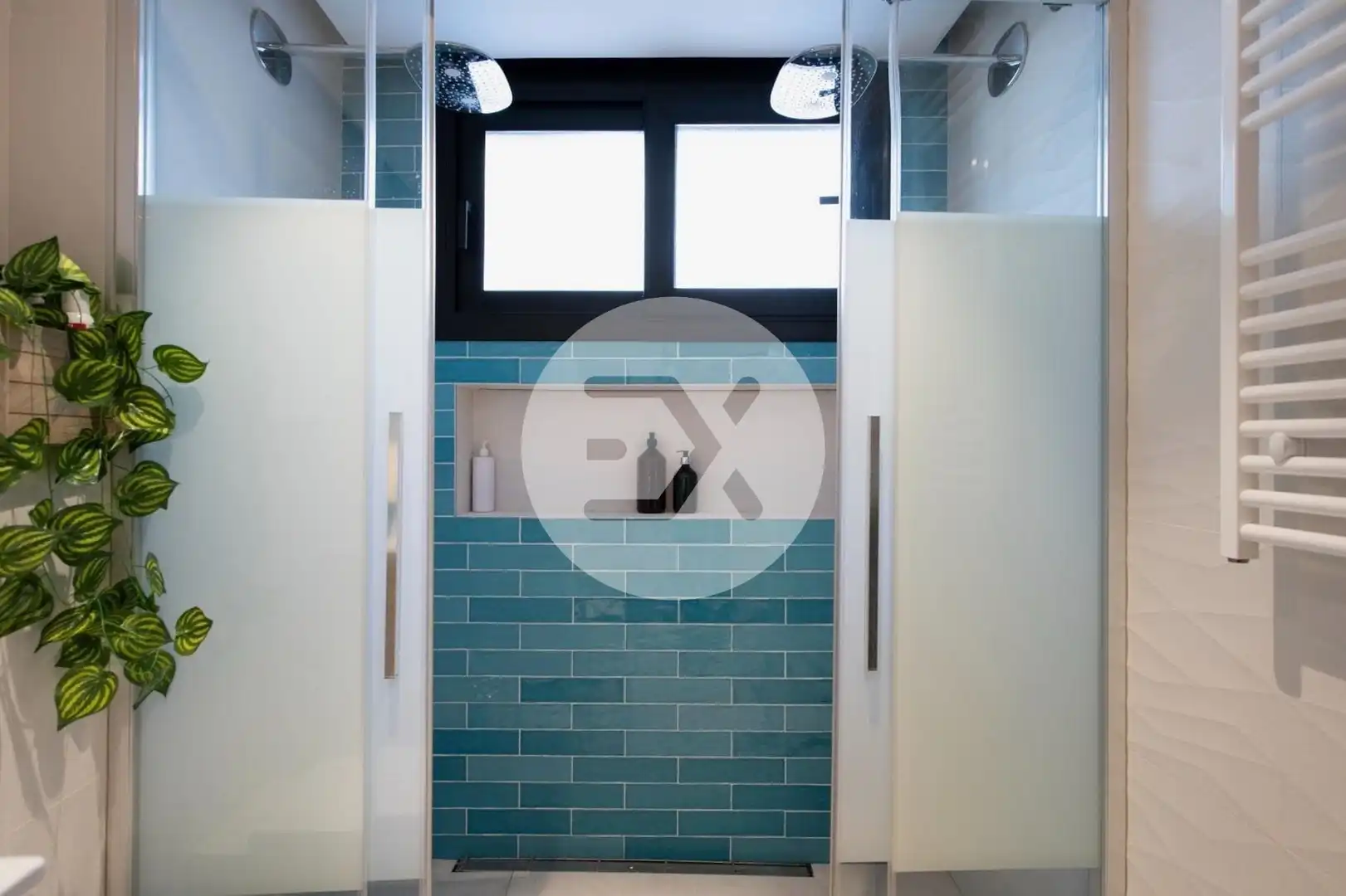 Bathroom of Houses for sale in Castelldefels  with Air Conditioner, Heating and Private garden