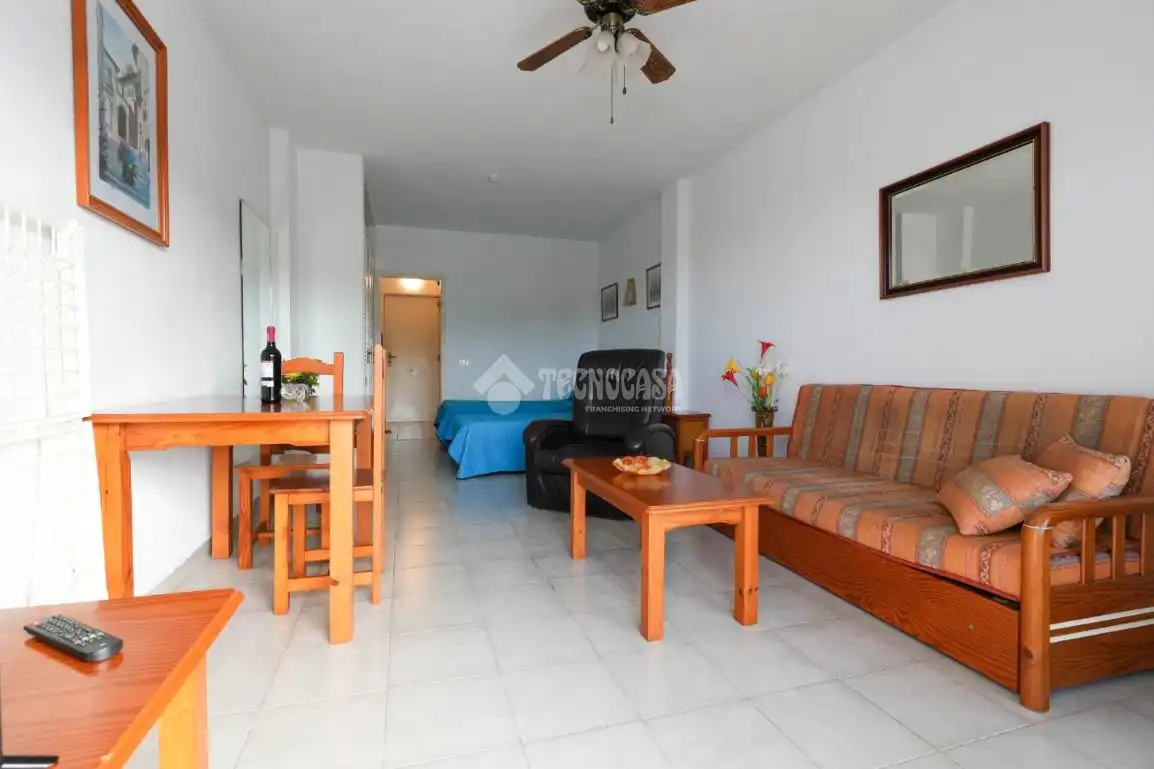 Sala de estar de Estudio en venta en Adeje con Terraza