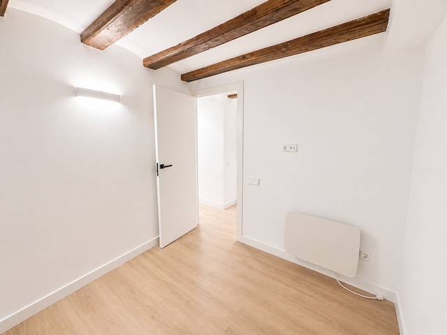 Piso en Venta en Carrer de Sant Vicenç en El Raval