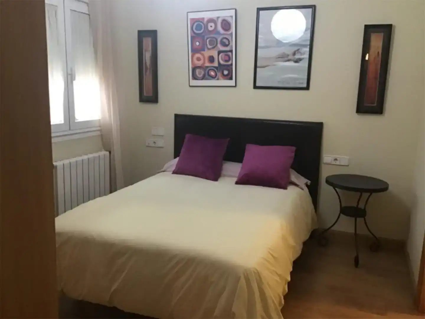 Habitación de Piso para compartir en Almendralejo con Aire acondicionado, Parquet y Amueblado
