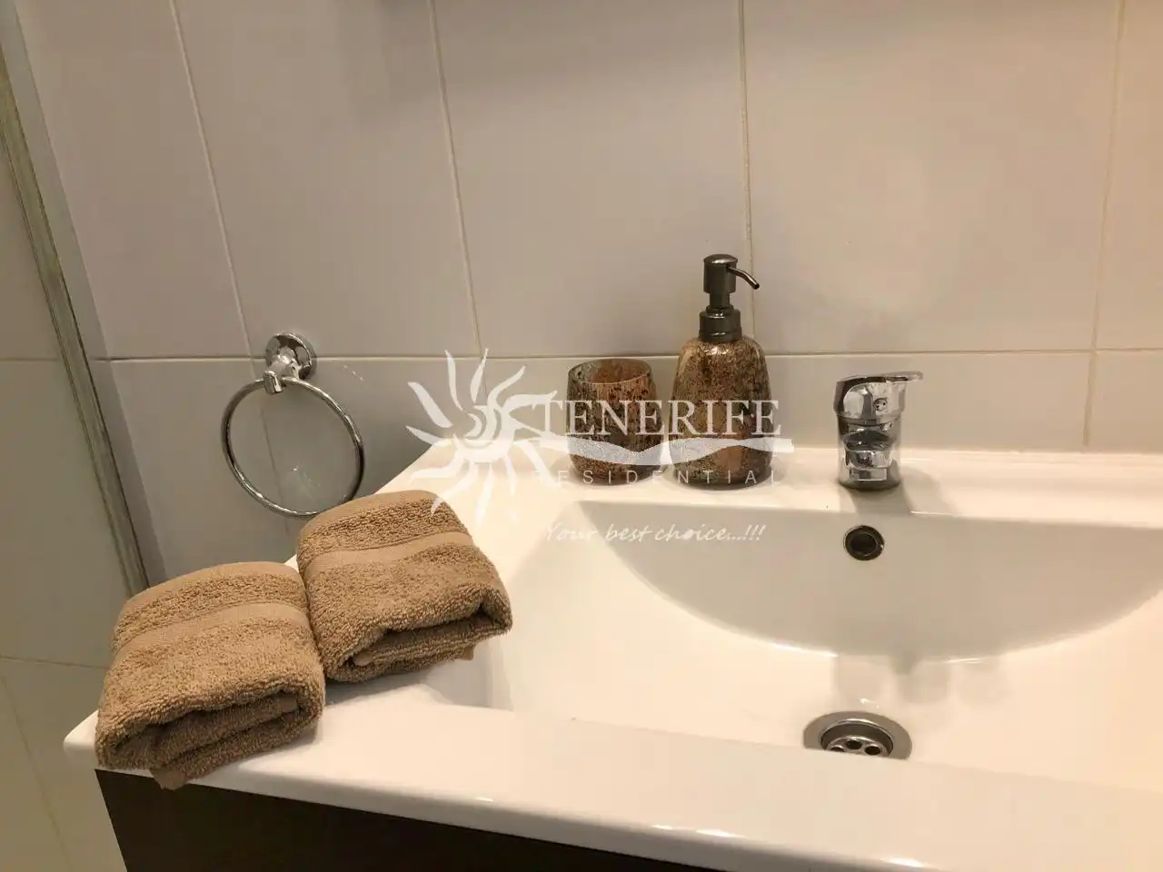 Bathroom of Ground floor for sale in Adeje  with Terrace and Furnished