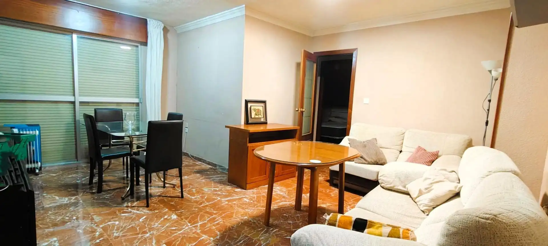 Sala d'estar de Pis de lloguer en Granada amb Jardí privat, Moblat i Balcó