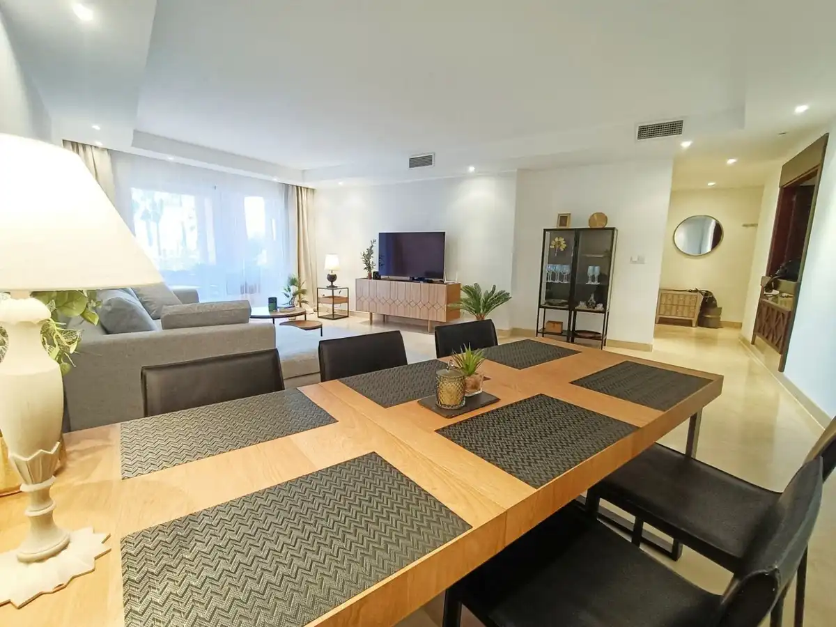 Piso con ascensor en venta en Milla de Oro, imagen 9