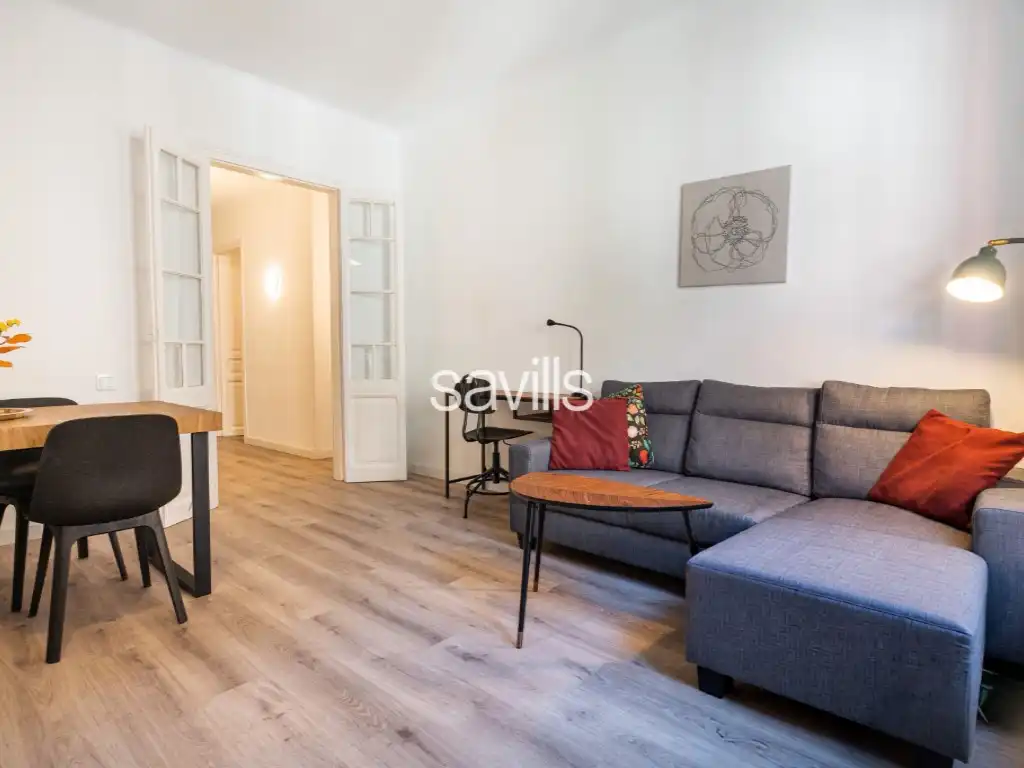 Wohnzimmer von Wohnungen zum Verkauf in Barcelona mit Möbliert und Balkon