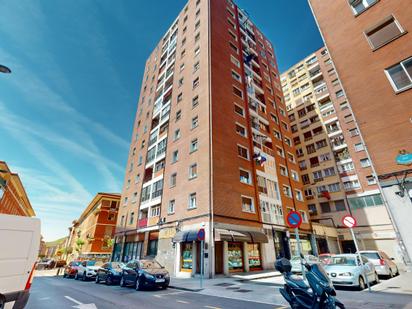 Exterior view of Flat for sale in Bilbao   with Balcony