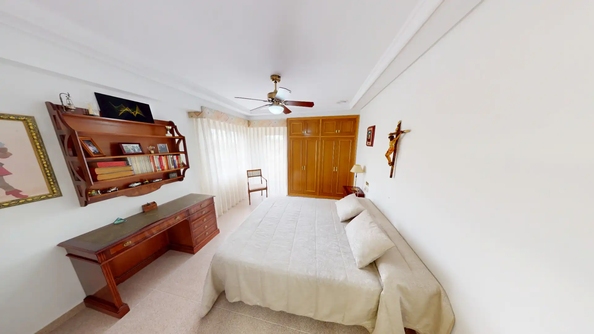 Dormitori de Casa o xalet en venda en Elche / Elx amb Aire condicionat, Calefacció i Jardí privat