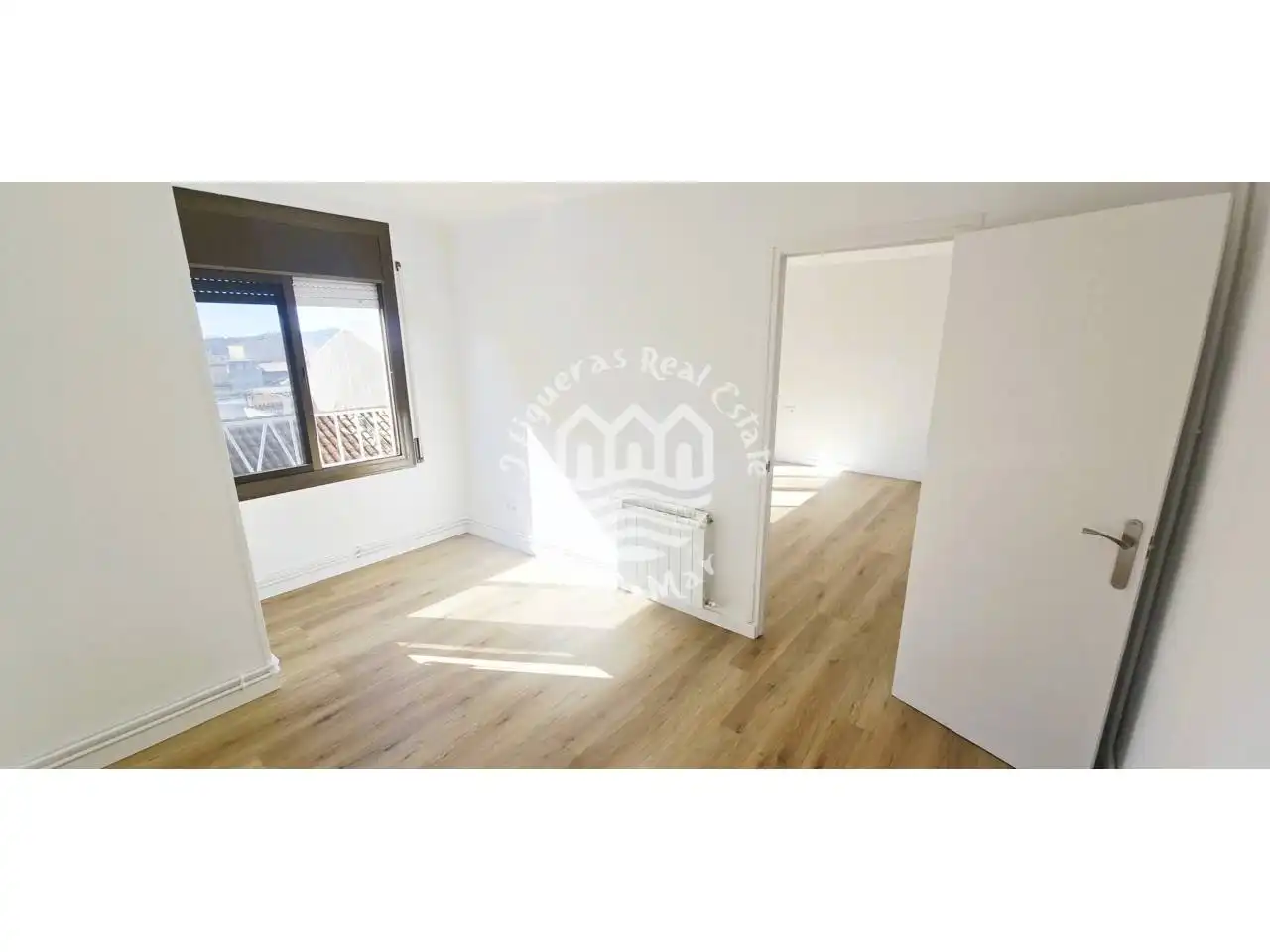 Dormitori de Pis en venda en Terrassa amb Calefacció i Parquet