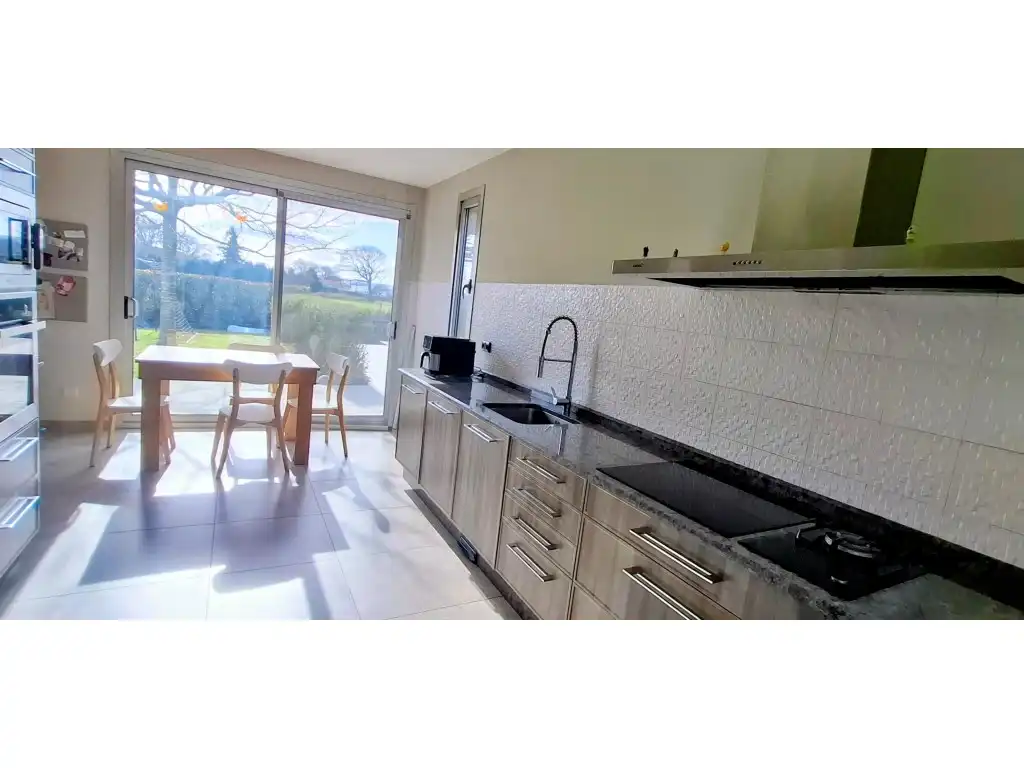 Kitchen of Houses for sale in Lalín