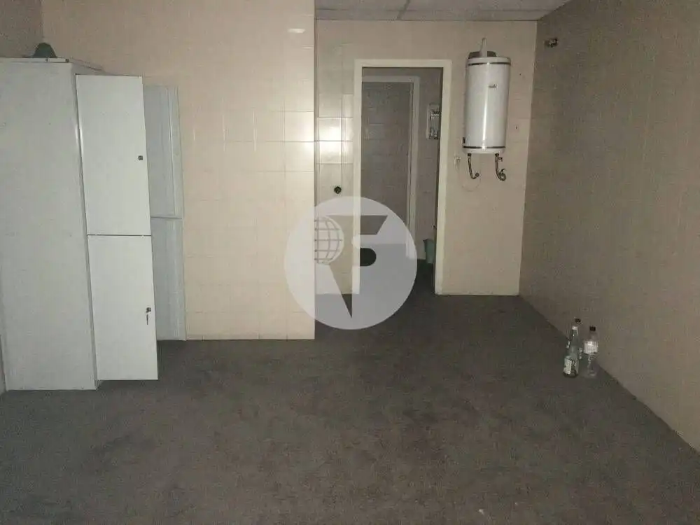 Nave industrial en venta en Barberà del Vallès