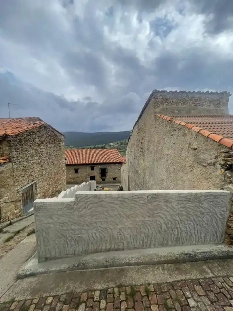 Vista exterior de Terreno en venta en Valdelinares, Teruel