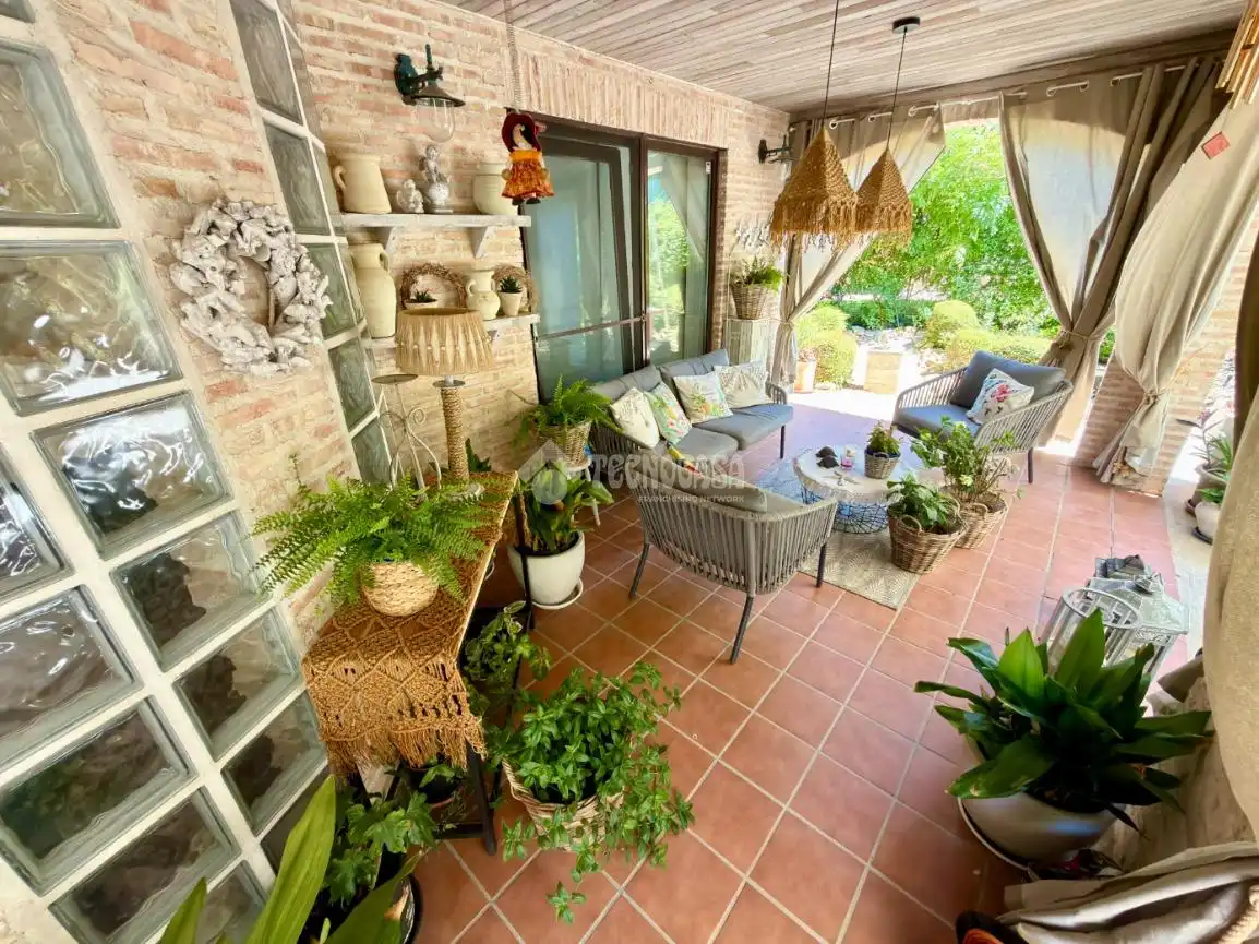 Terrassa de Casa o xalet en venda en Valdeaveruelo amb Aire condicionat, Calefacció i Terrassa