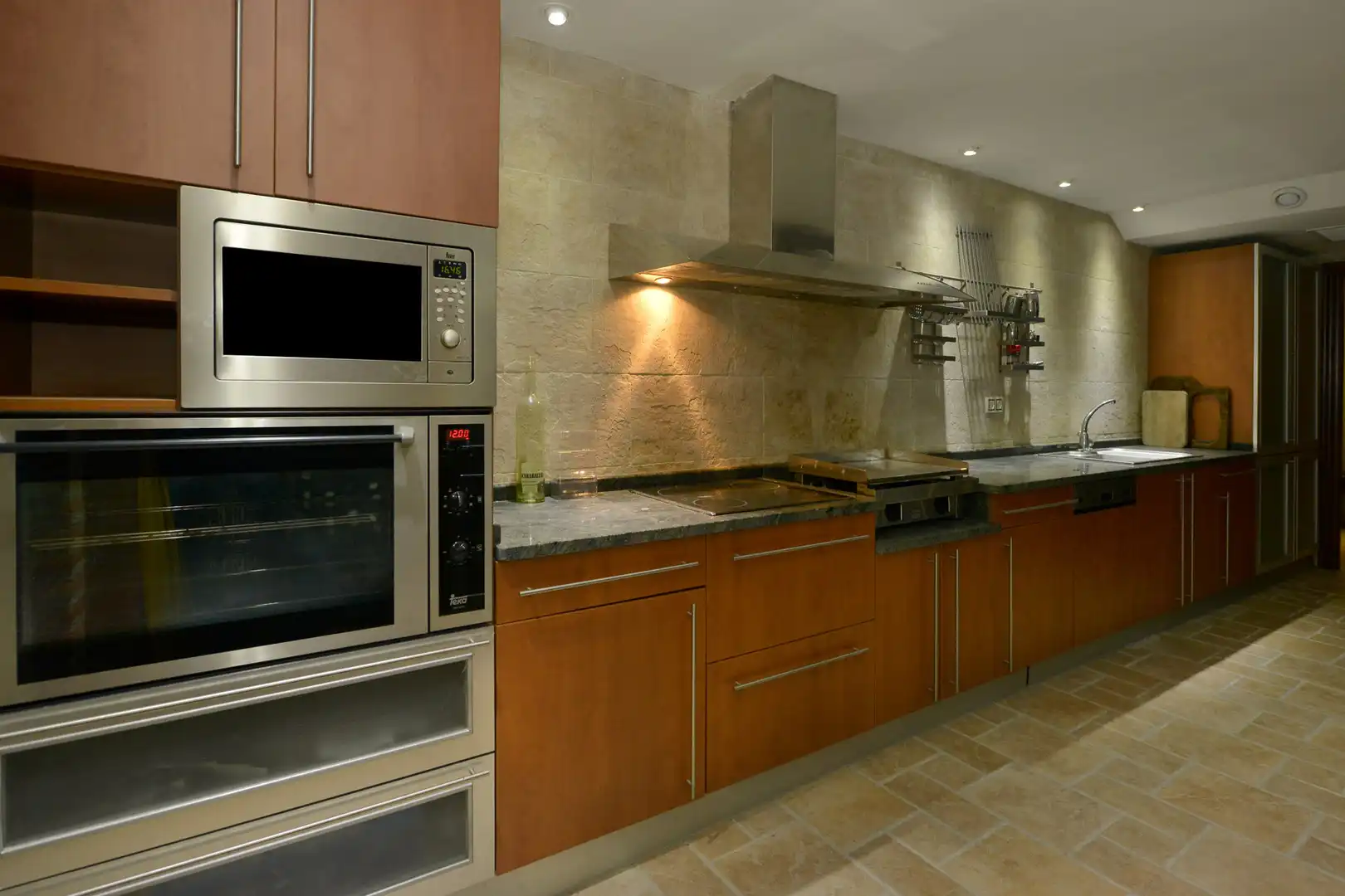 Cocina de Finca rústica en venta en Voto con Calefacción, Jardín privado y Terraza