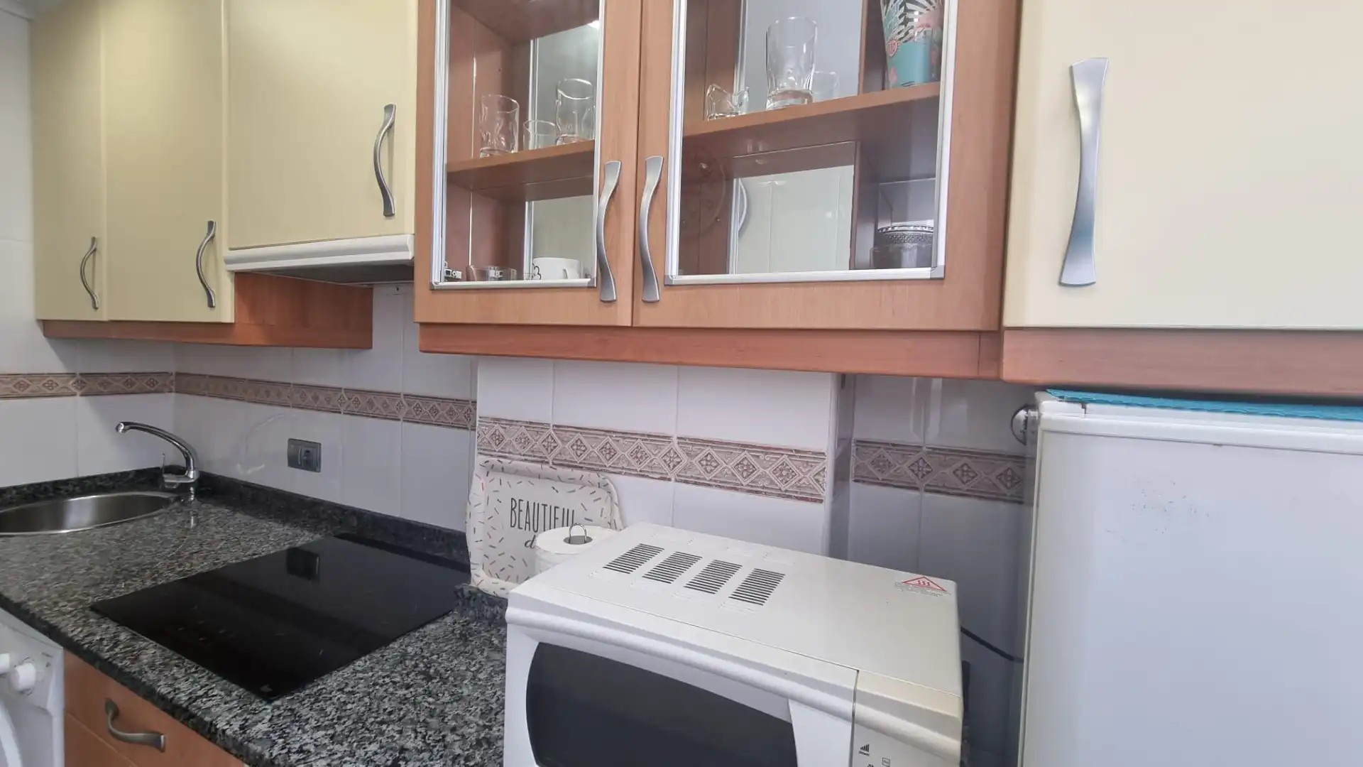 Cuina de Estudi de lloguer en Santander amb Calefacció, Moblat i Forn