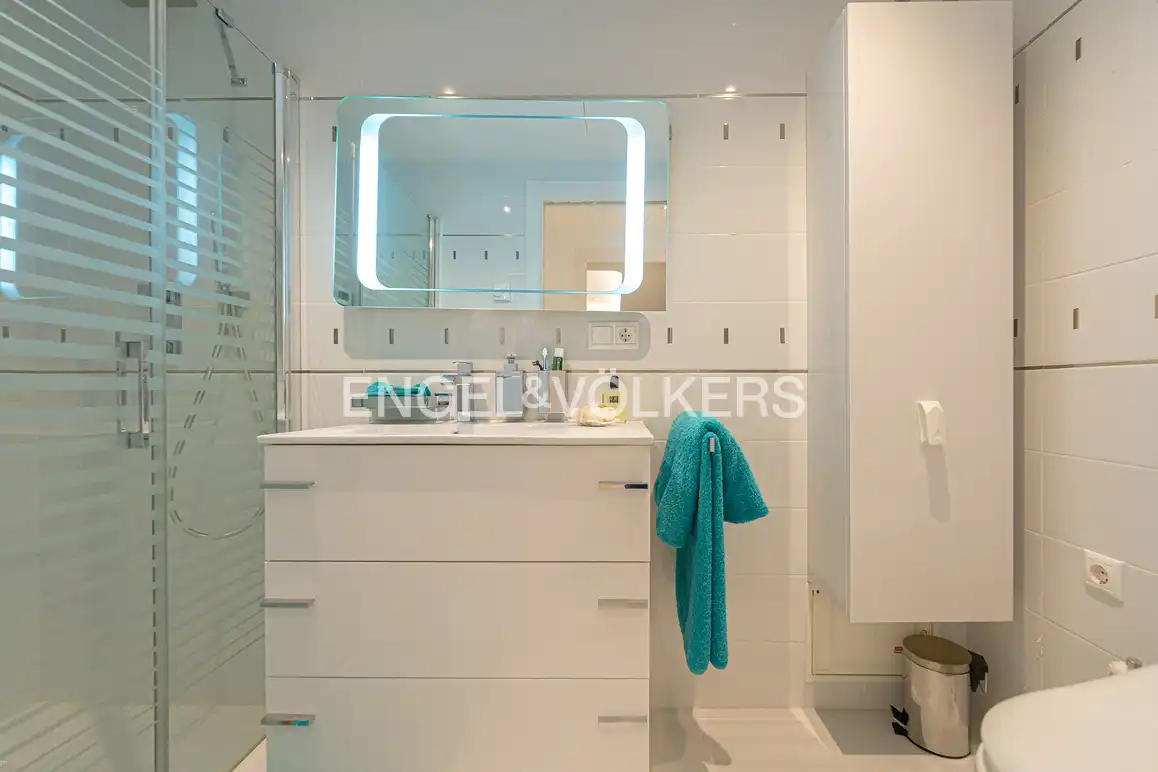 Bathroom of Apartments for sale in Finestrat  with Air Conditioner and Terrace