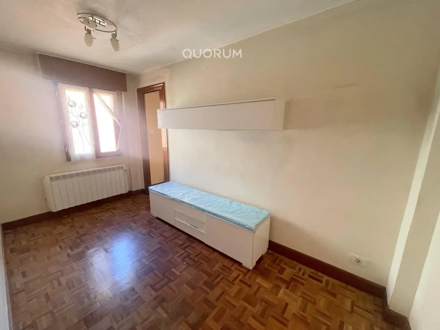 Habitación de Piso en venta en Bilbao  con Calefacción