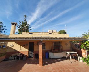 Exterior view of House or chalet for sale in Vilanova i la Geltrú  with Heating, Private garden and Terrace