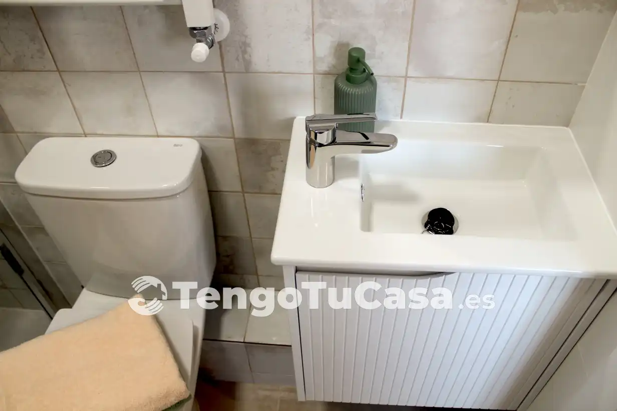 Baño de Piso en venta en Madrid con Aire acondicionado, Calefacción y Terraza