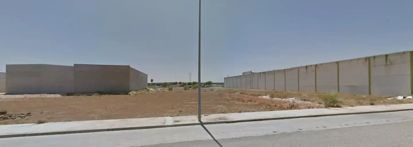 Terreny industrial en venda en Mollina