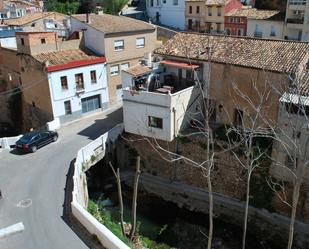 Vista exterior de Casa adosada en venda en Buñol amb Terrassa i Balcó