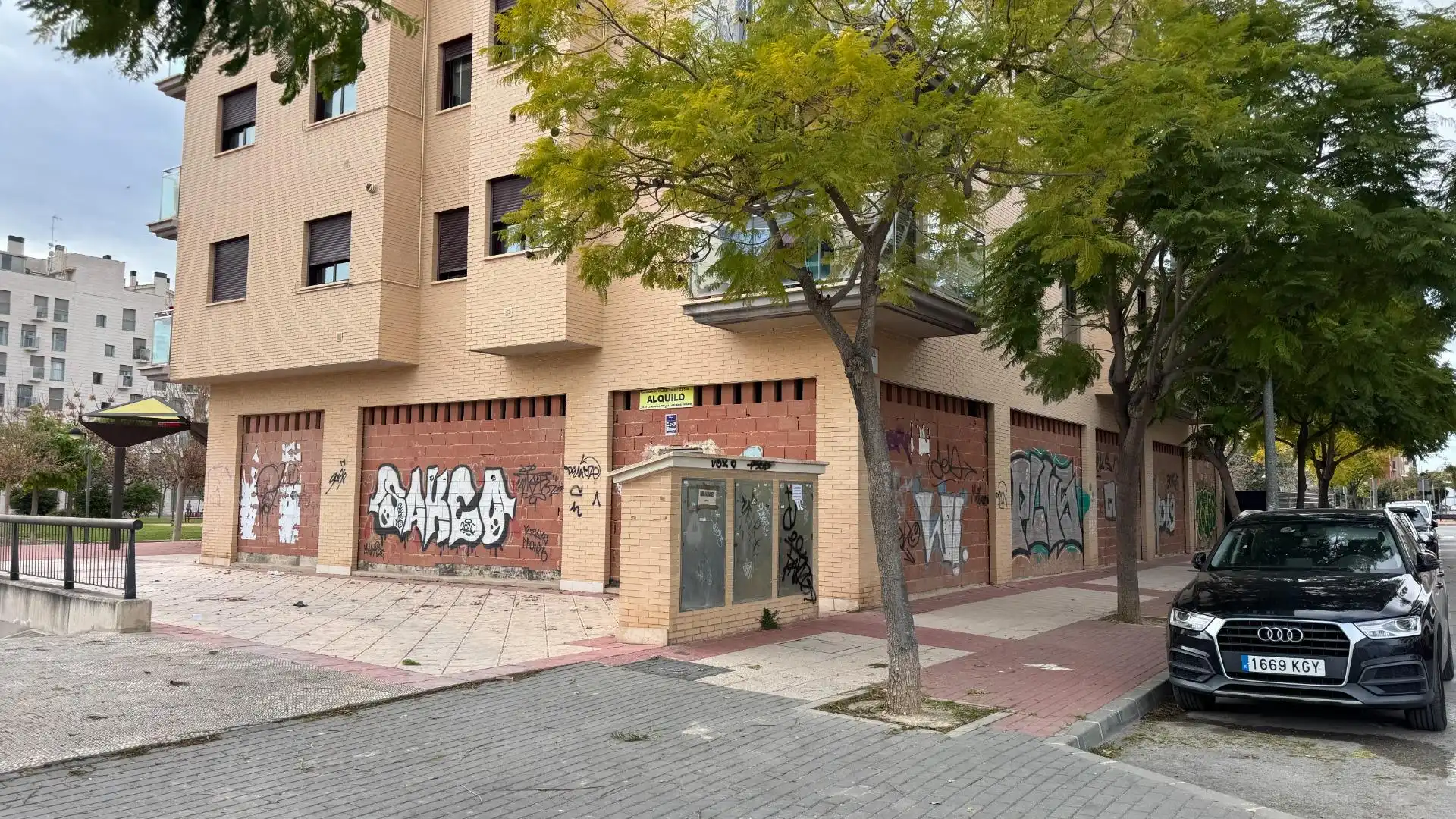 Gewerbefläche zur Miete in Avenida Academia de Infanteria, imagen 4
