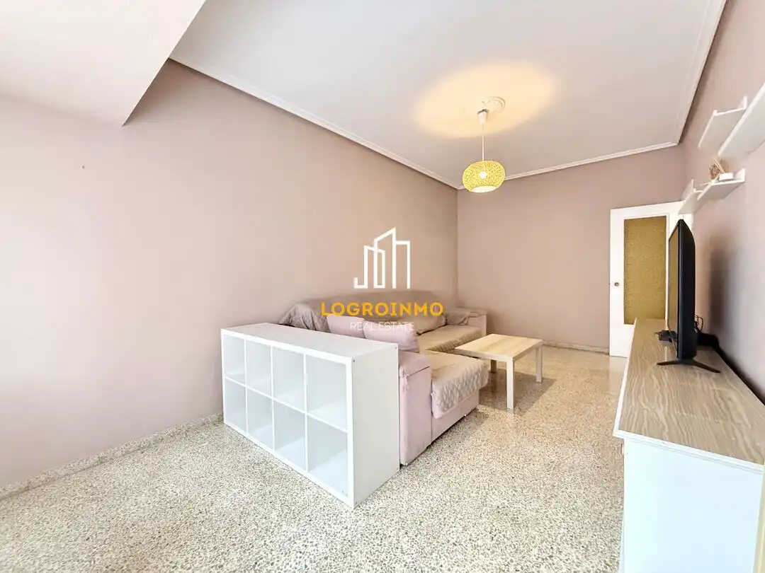 Living room of Flat for sale in  Logroño  with Heating and Terrace