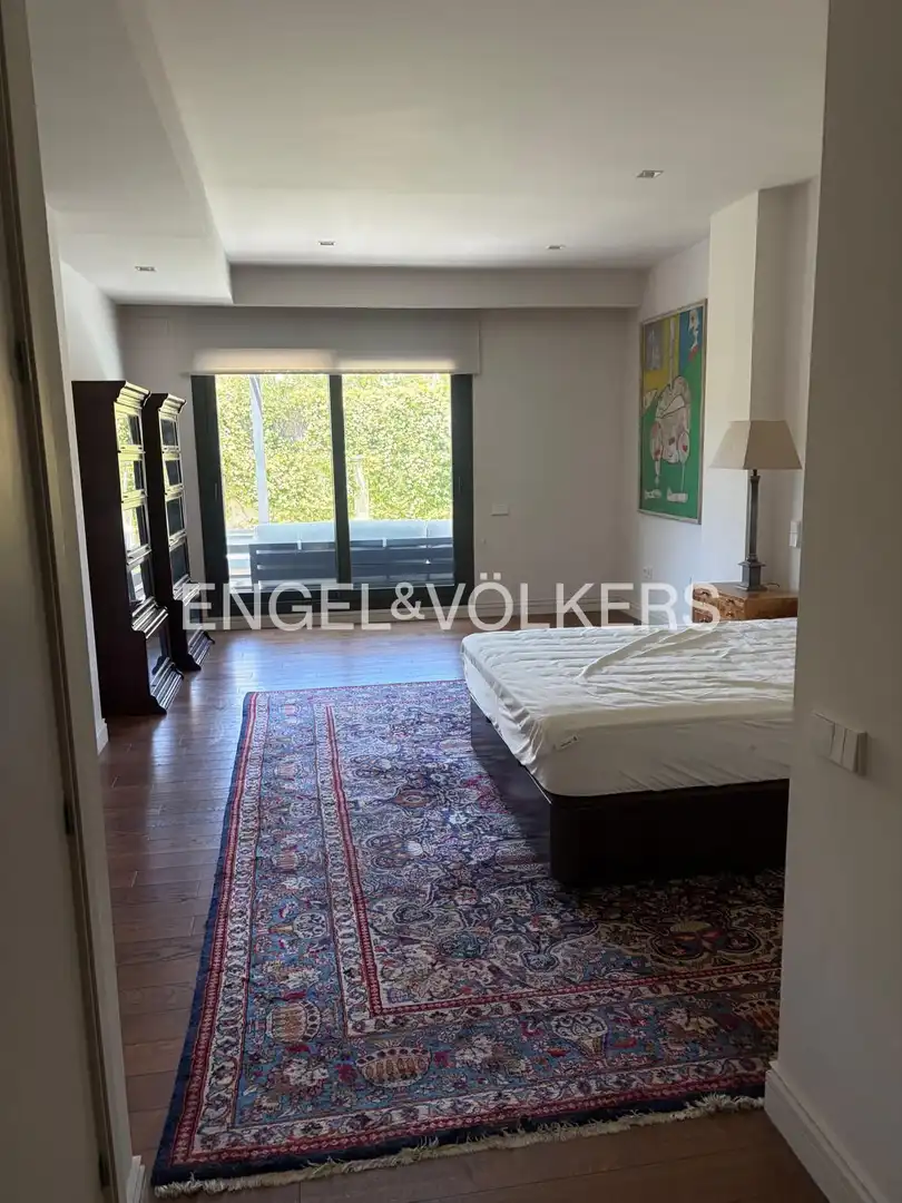 Habitación de Apartamento de alquiler en Madrid con Aire acondicionado, Calefacción y Jardín privado