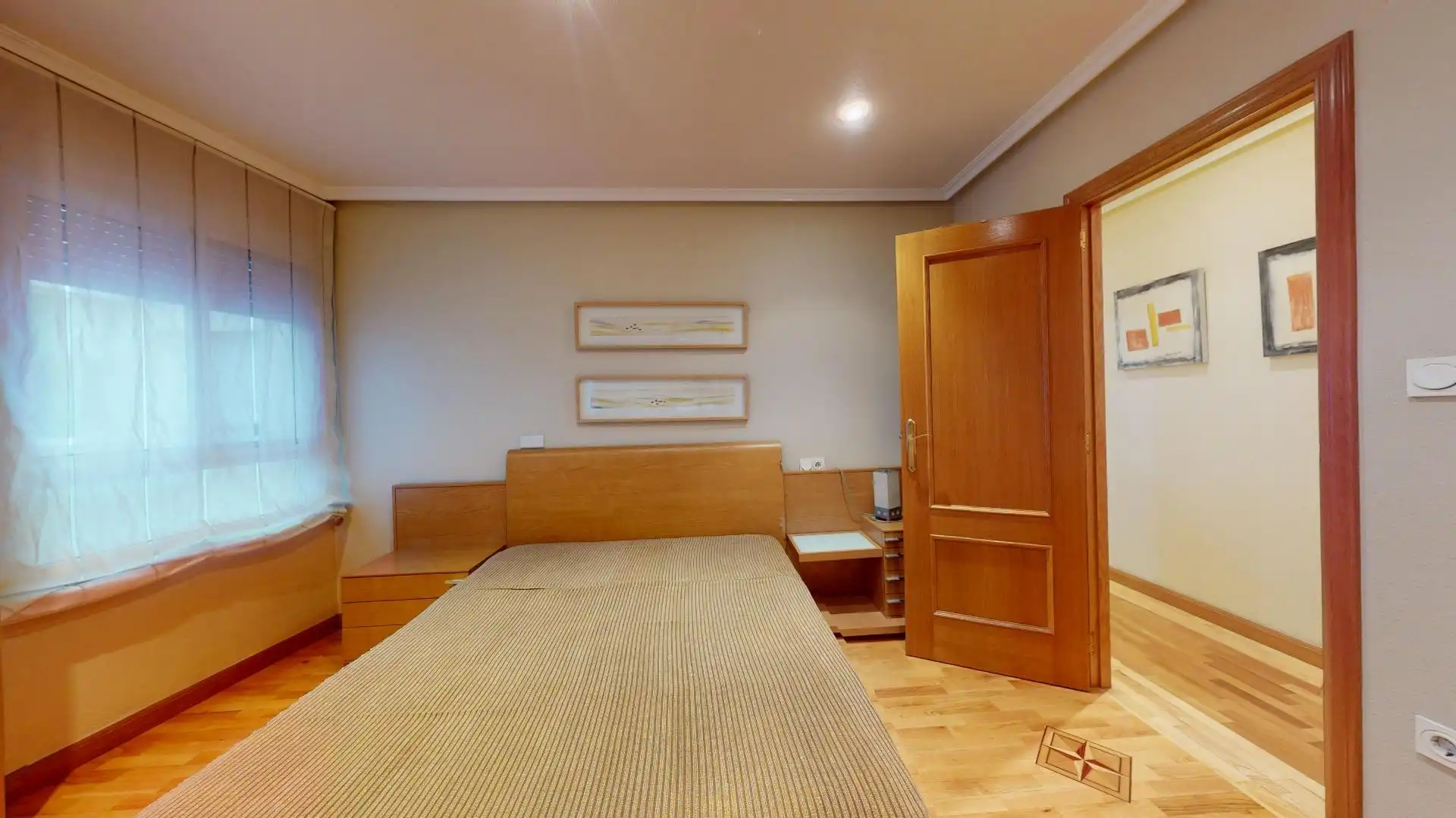 Habitación de Piso en venta en Elche / Elx con Trastero y Balcón