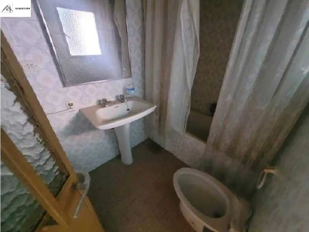 Bathroom of Flat for sale in Ronda  with Terrace and Storage room