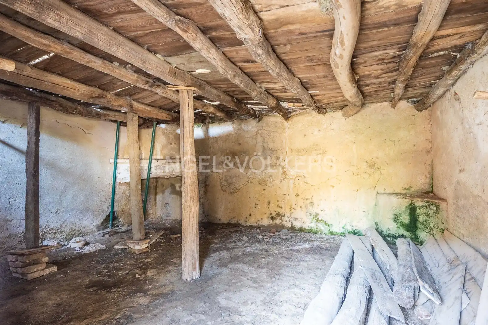 Finca rústica en venta en Almonaster la Real con Calefacción