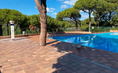 Piscina de Casa adosada en venda en Castell-Platja d'Aro amb Jardí privat, Terrassa i Moblat