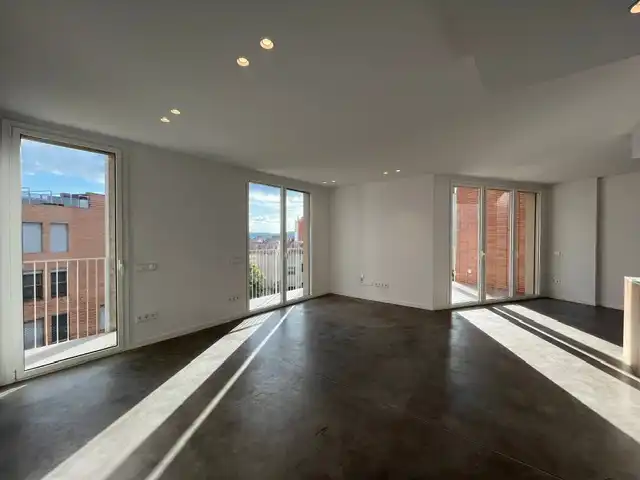 Flat with lift to rent in Centre - Sant Oleguer, imagen 3