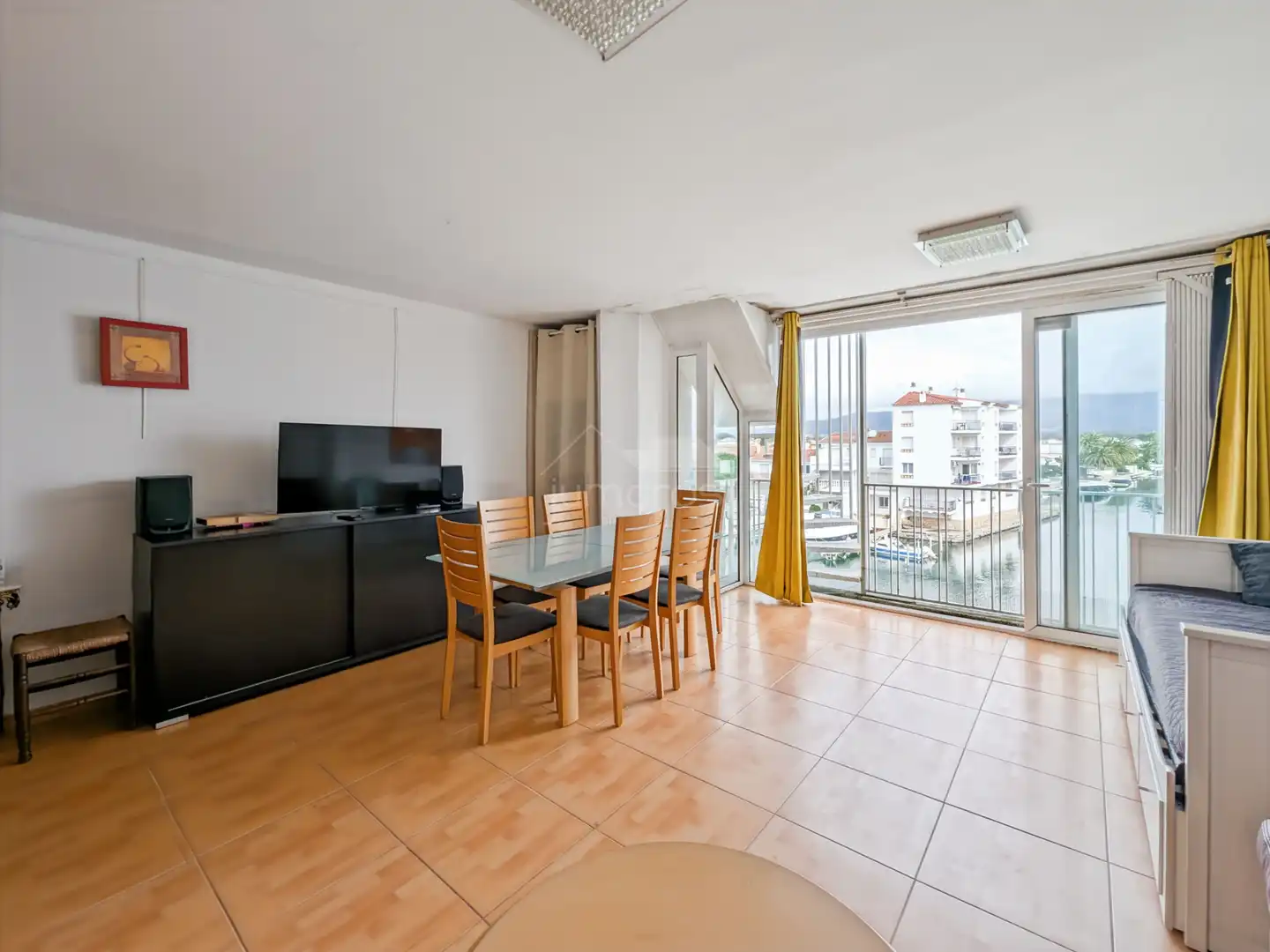 Sala de estar de Dúplex en venta en Empuriabrava con Aire acondicionado, Calefacción y Terraza