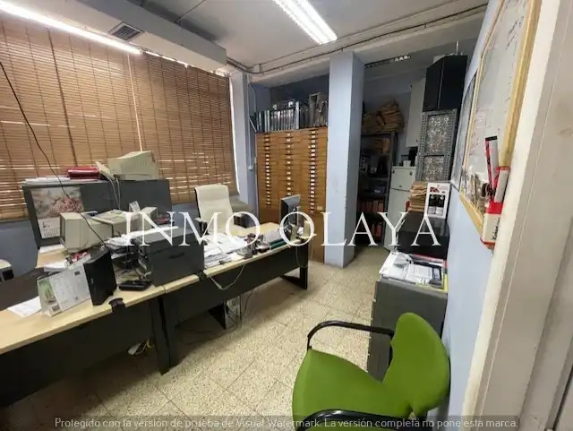 Bureau en cession à Sant Martí
