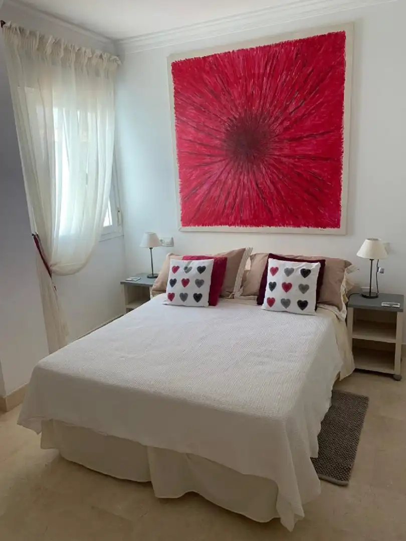 Habitación de Piso en venta en Marbella con Terraza, Trastero y Amueblado