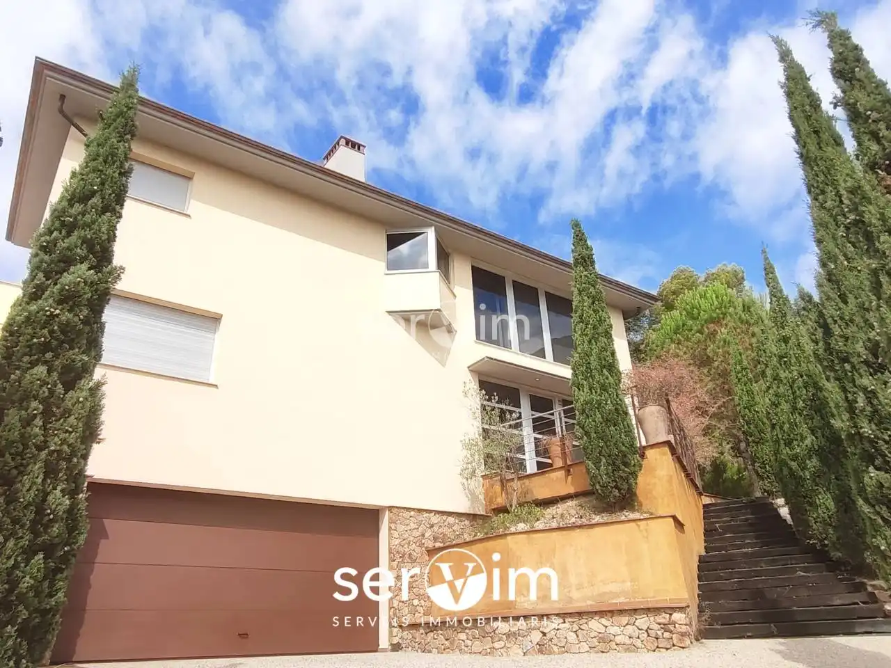 Vista exterior de Casa o xalet en venda en Sant Feliu de Guíxols amb Aire condicionat, Jardí privat i Terrassa