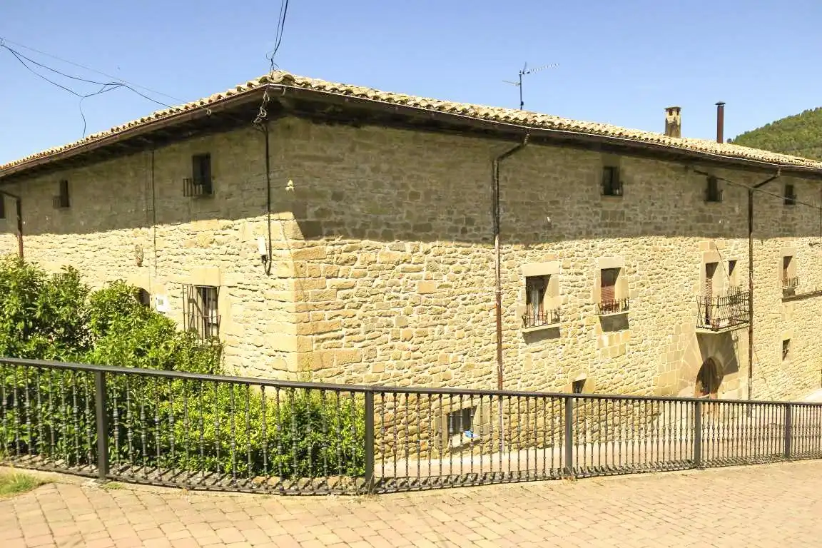 Vista exterior de Casa o chalet en venta en Aibar / Oibar con Calefacción