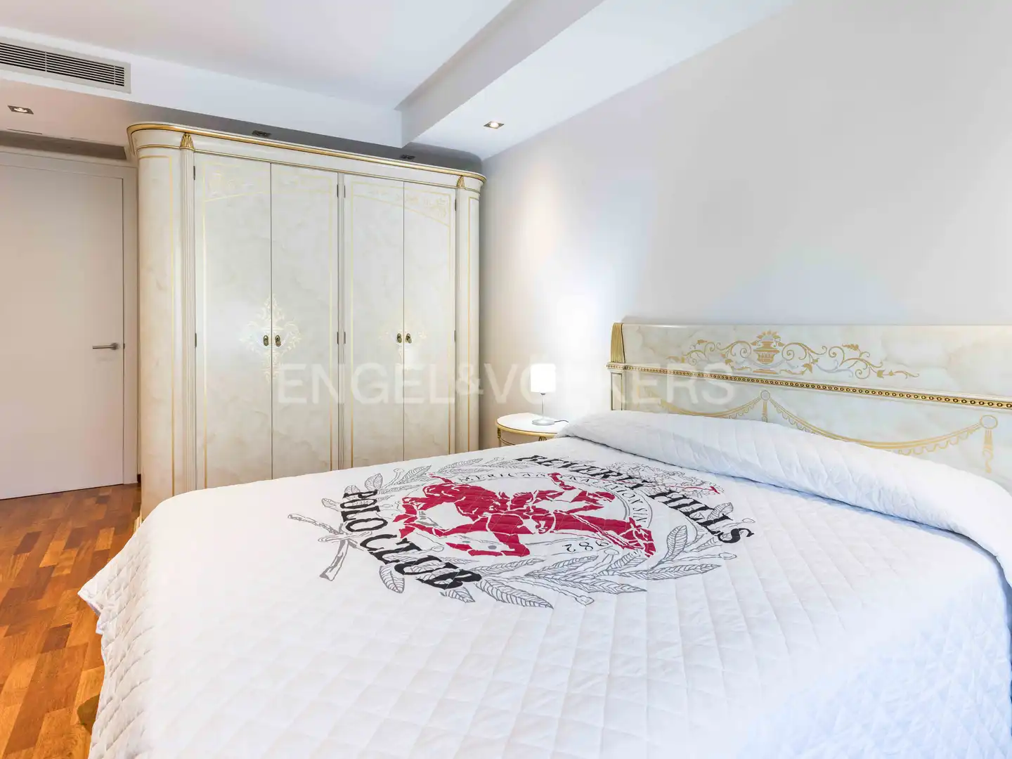 Habitación de Piso de alquiler en Barcelona con Aire acondicionado, Calefacción y Jardín privado