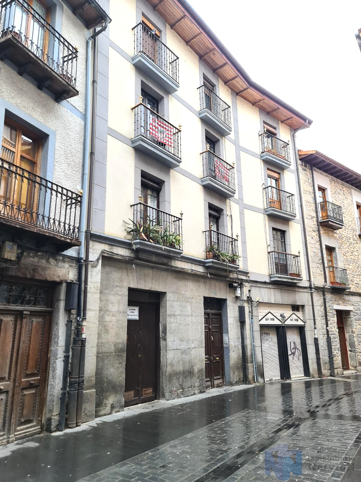 Vista exterior de Pis en venda en Urduña / Orduña amb Calefacció i Balcó