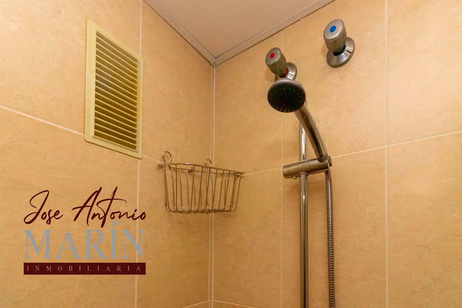 Apartament amb terrassa de lloguer a Pardaleras, imagen 12
