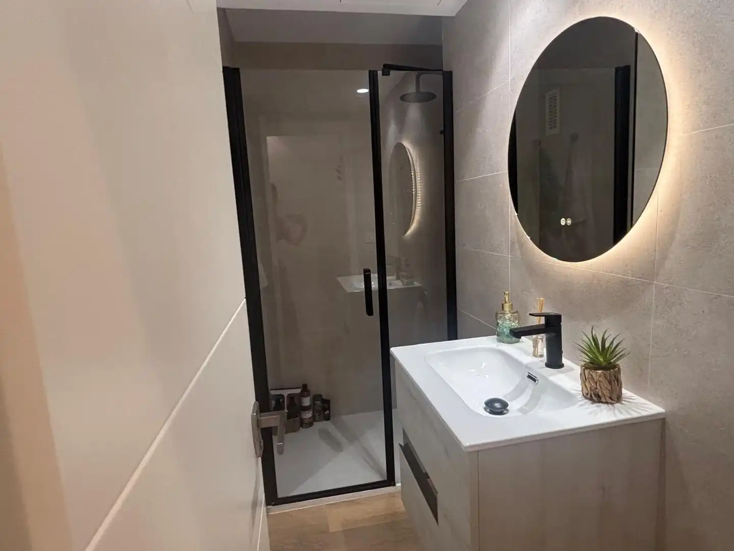 Bany de Apartament en venda en Málaga amb Terrassa i Balcó