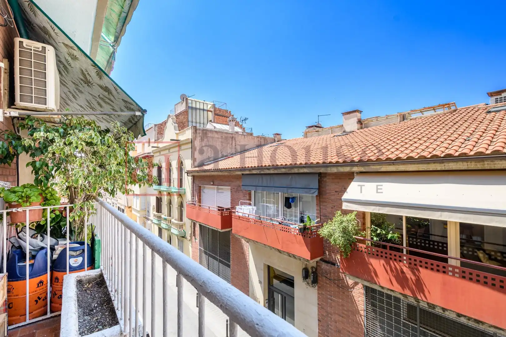 Terrassa de Pis en venda en Barcelona amb Parquet i Balcó