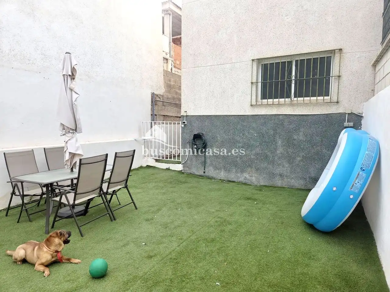 Casa adosada en venda en Jaén amb Aire condicionat, Terrassa i Piscina