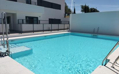 Piscina de Pis en venda en  Córdoba Capital amb Aire condicionat, Calefacció i Terrassa